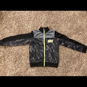 💥 3/$15!!! Nike Jacket Size 4T